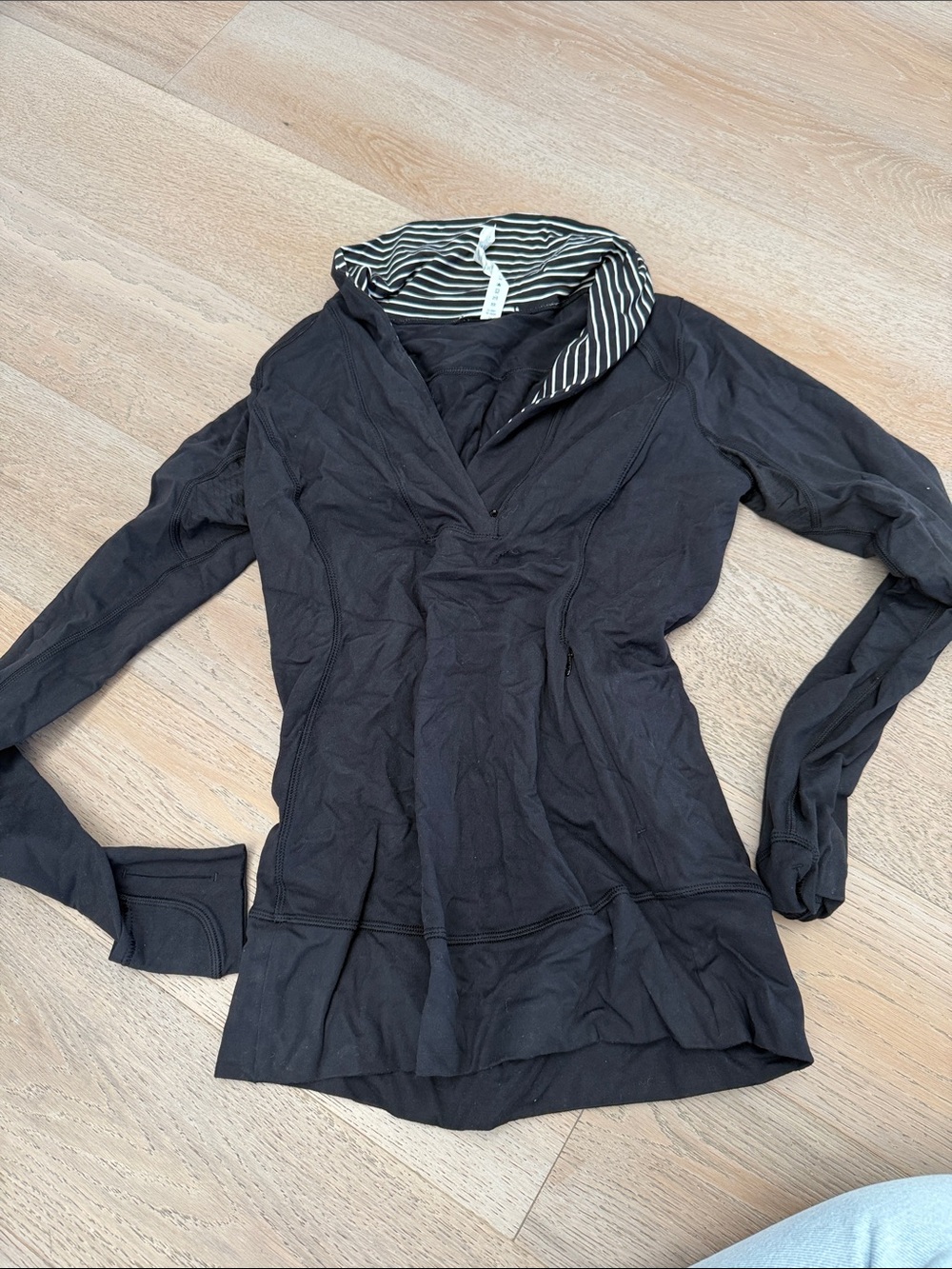 lululemon athletica Black Long Sleeve Top with Striped Hood Lining